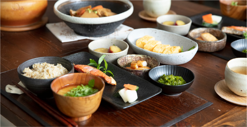 ふんわり京都の食文化も薫って、ふぅ と落ち着く、安らぎの食卓を。